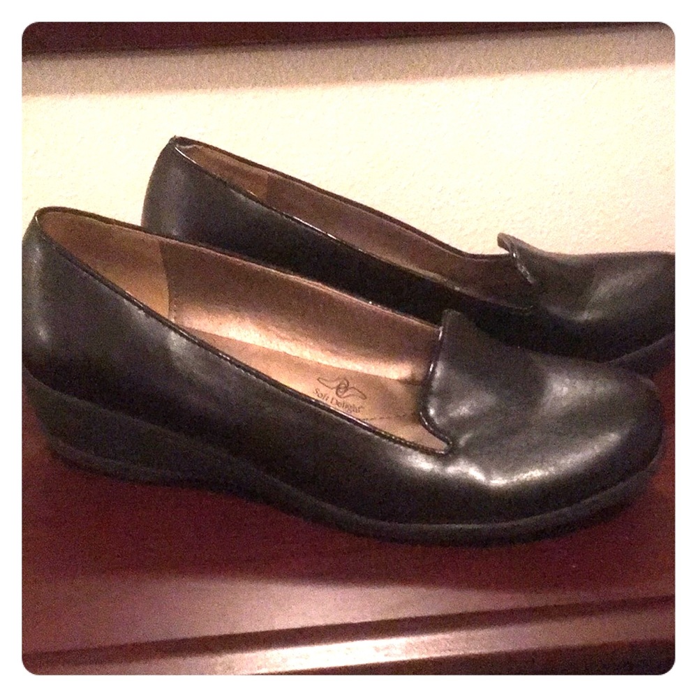 Black Soft Style Comfy Pumps for the Working Girl
